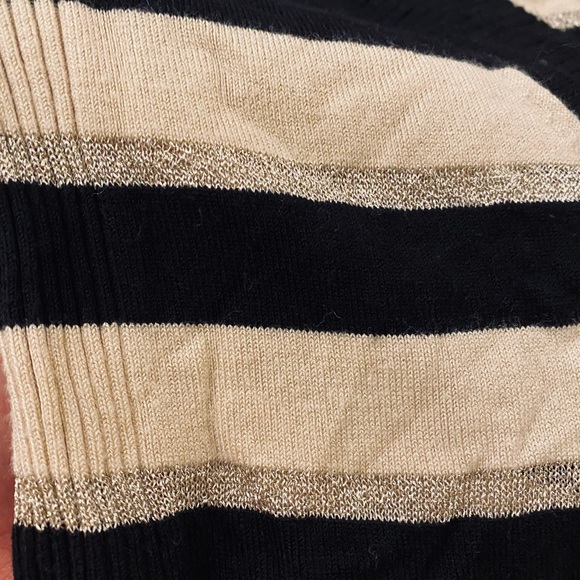 Long sleeved (2) - Picture 3 of 8